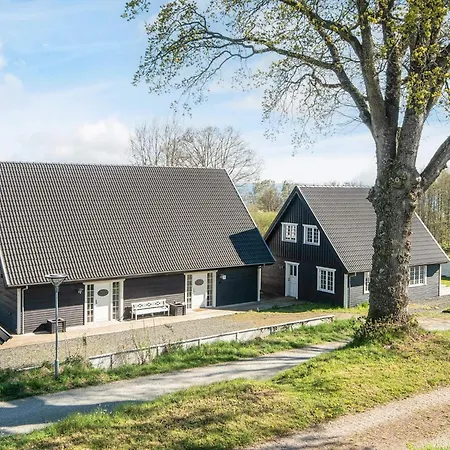 16 Person In Holiday home *