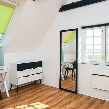 16 Person In Aabenraa-by Traum * Åbenrå